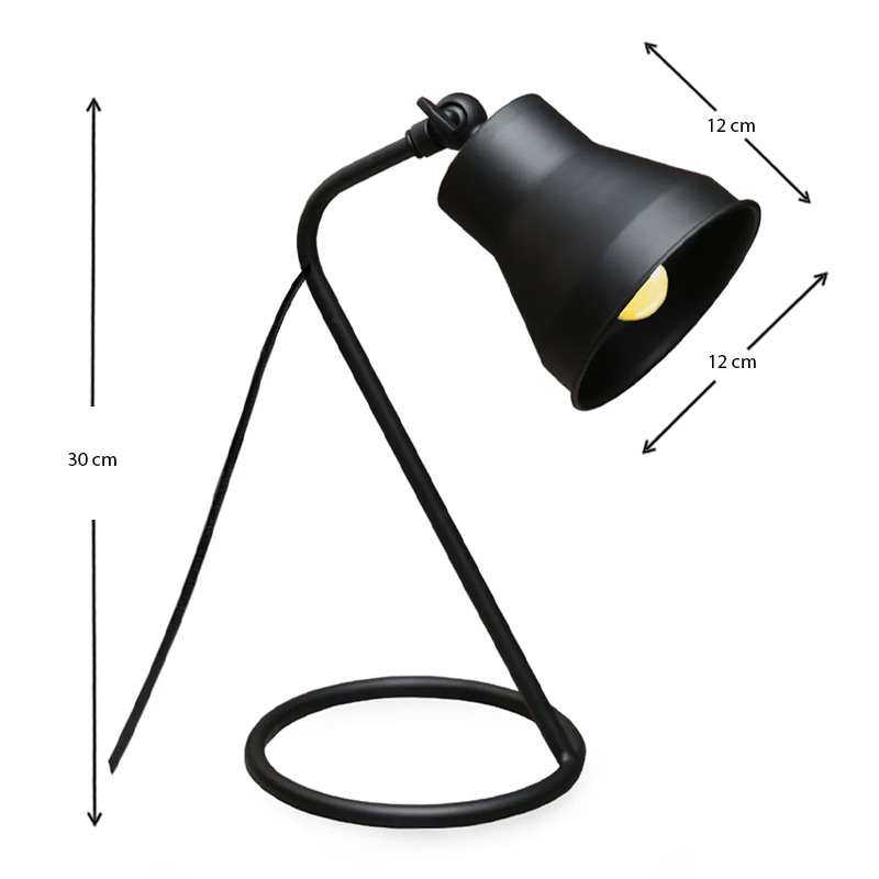 Mimi Megapap metallic desk lamp in black color 12x12x30cm.