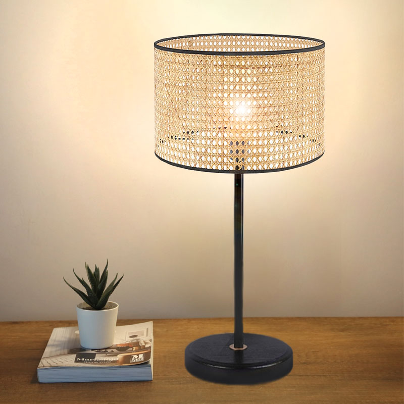 Idaho Megapap E27  metallic/rattan table lamp in black/natural color Φ24x32cm.