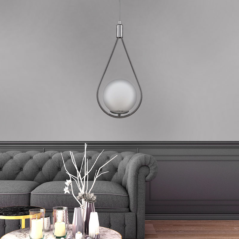 Shemesh Megapap E27 metallic single-light ceiling light in silver color 20x20x85cm.