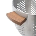 PASTA STRAINER ALLURE STAINLESS STEEL 22cm WITH WOODEN HANDLES