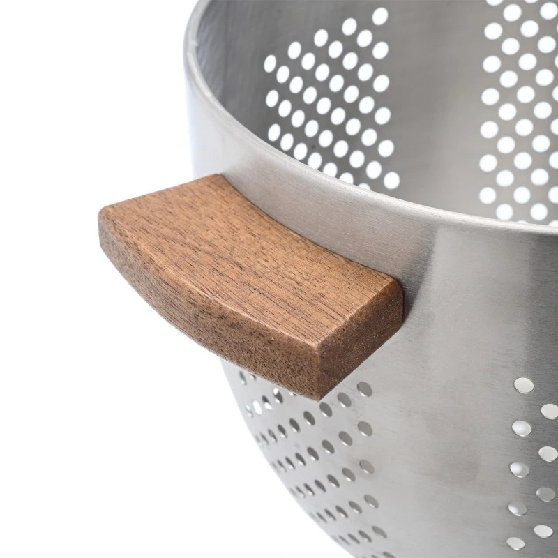 PASTA STRAINER ALLURE STAINLESS STEEL 22cm WITH WOODEN HANDLES