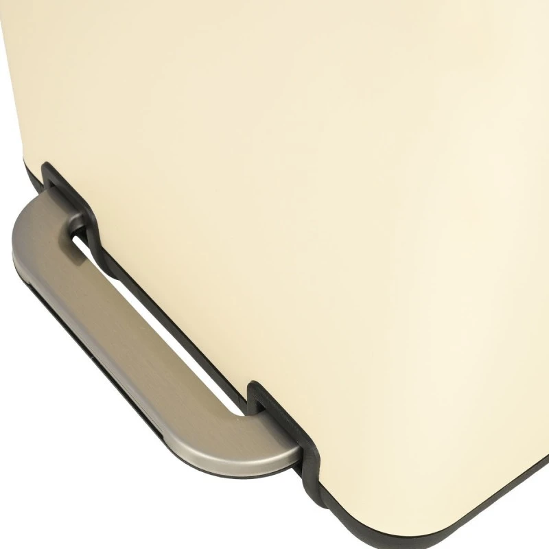 BATHROOM BIN CUBIC SOFT CLOSE 6lt IVORY