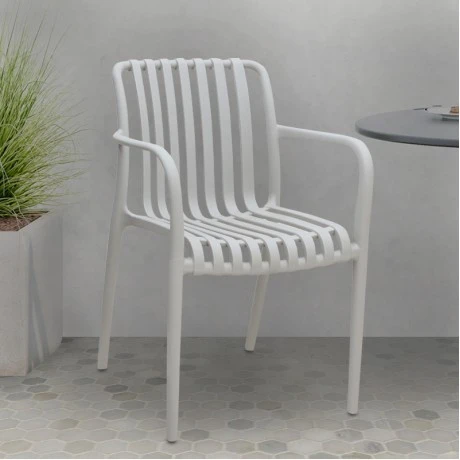 Polypropylene armchair in light grey color 53,5x58x80cm.