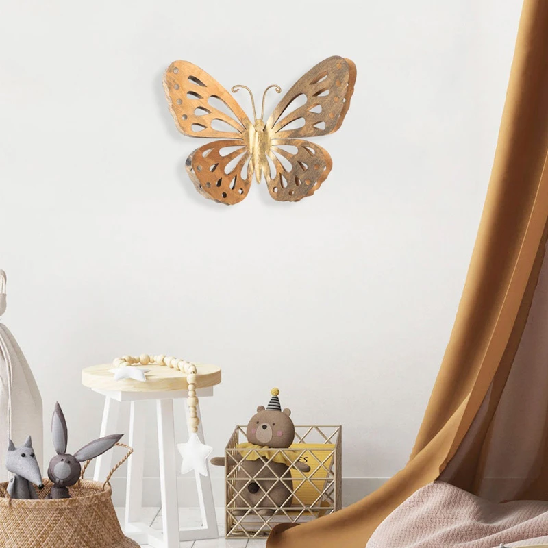 Butterfly Megapap metal wall art in gold color 29x32cm.