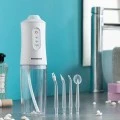 Denter Flosser Portable InnovaGoods V0103481 in white color Ø6x21,3cm.