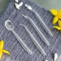 Denter Flosser Portable InnovaGoods V0103481 in white color Ø6x21,3cm.