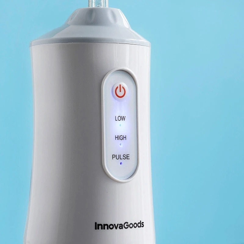 Denter Flosser Portable InnovaGoods V0103481 in white color Ø6x21,3cm.