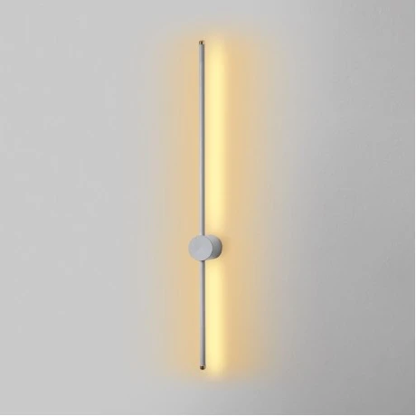 Trooper Megapap Led wall lamp in grey color 7x10x91cm.