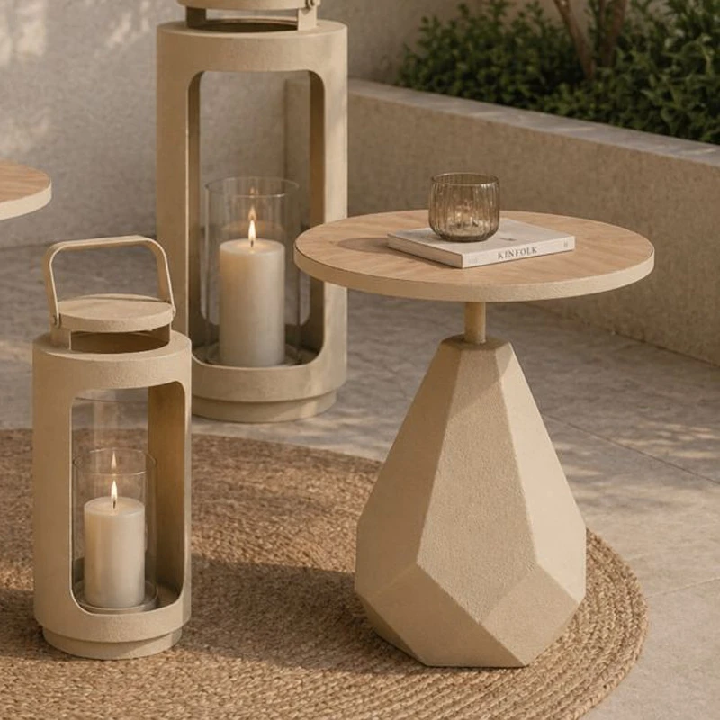 METAL SIDE TABLE IN CREAM COLOR WITH WOODEN SURFACE 50X50X56CM