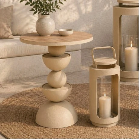 METAL SIDE TABLE IN CREAM COLOR WITH WOODEN SURFACE 46X46X49CM