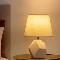 BEIGE CERAMIC LAMP WITH HAT D20Χ29.5CM