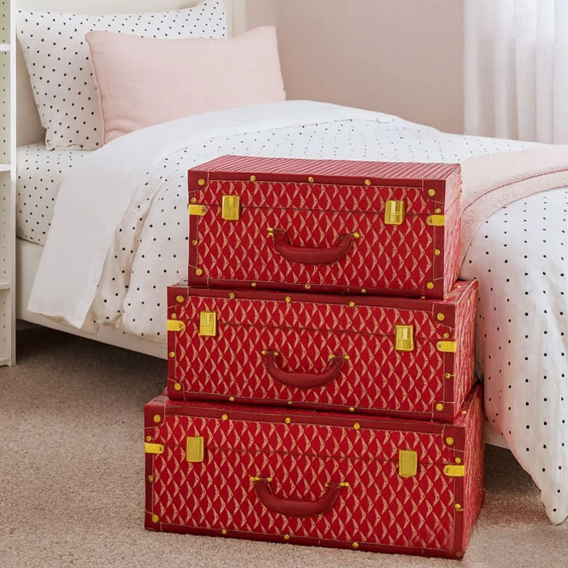 SET 3 RED CHECKERED LUGGAGE WITH GOLD DETAILS 53Χ38Χ20CM 48Χ32Χ17CM 38Χ25Χ14CM