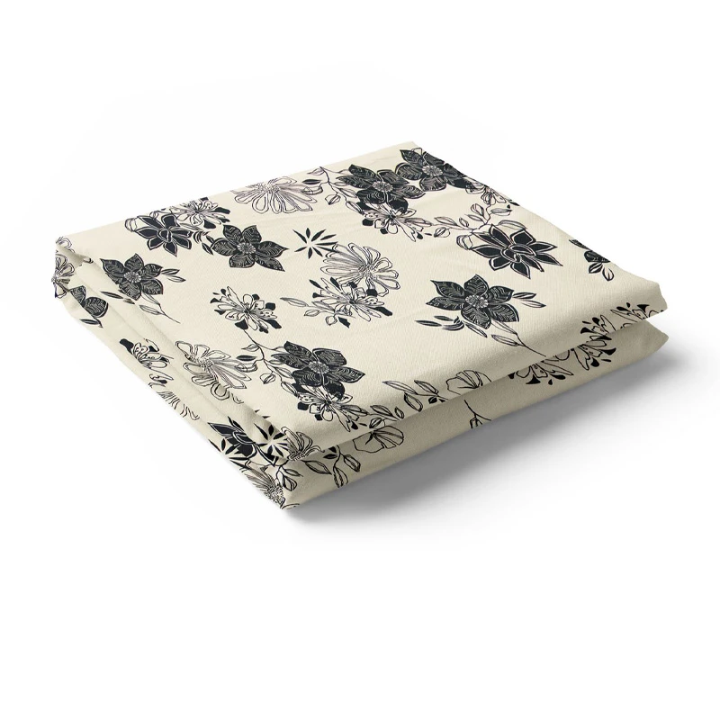 Tablecloth easy clean multicolor 140x140cm.